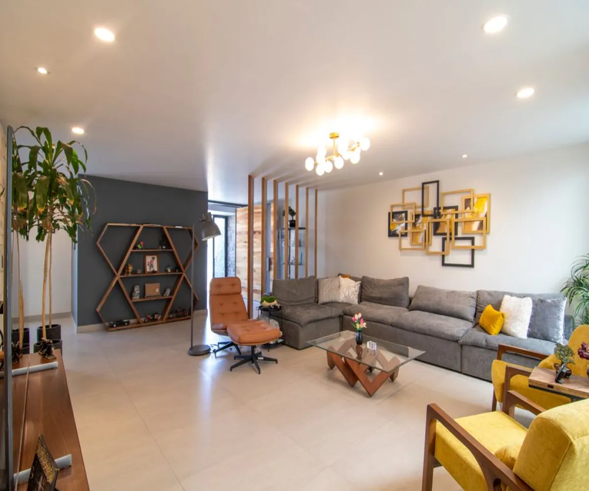 Casa En Venta,Jardines del Sol,Calle Cuitláhuac 4521, Zapopan, Jalisco 45050, 3 Habitaciones,4 Baños,Calle Cuitláhuac,1,pB8v3lx