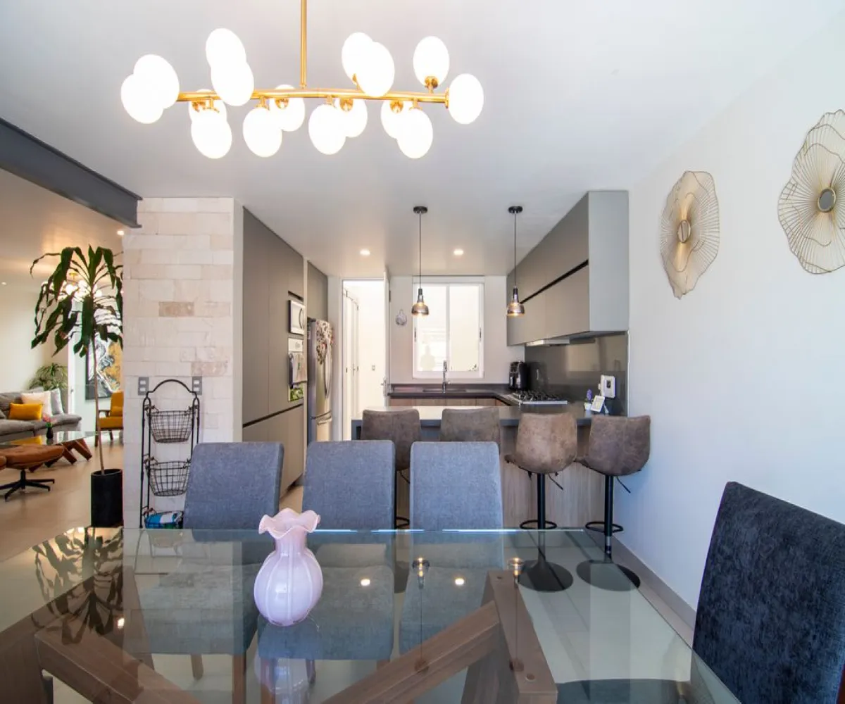 Casa En Venta,Jardines del Sol,Calle Cuitláhuac 4521, Zapopan, Jalisco 45050, 3 Habitaciones,4 Baños,Calle Cuitláhuac,1,pB8v3lx