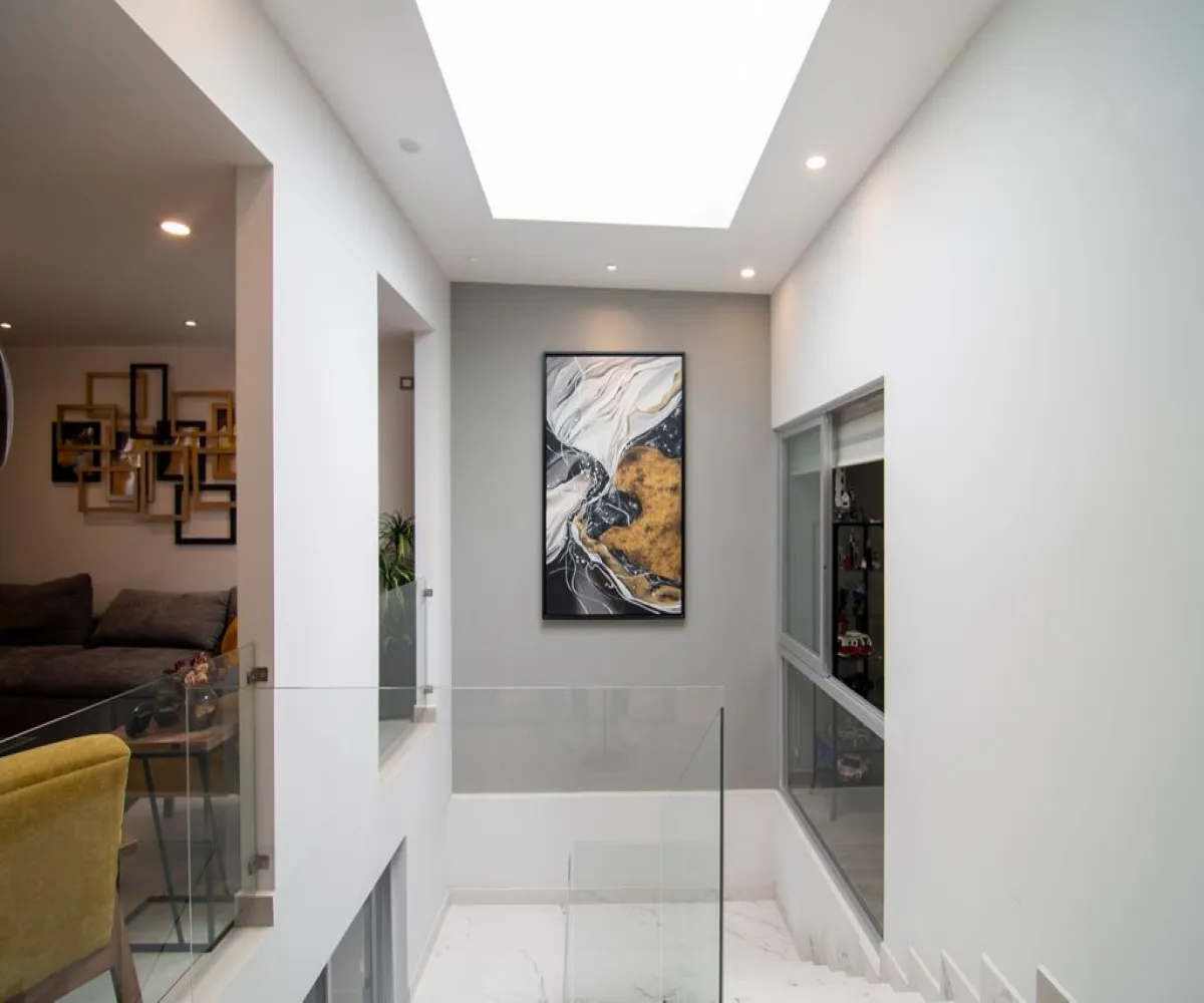 Casa En Venta,Jardines del Sol,Calle Cuitláhuac 4521, Zapopan, Jalisco 45050, 3 Habitaciones,4 Baños,Calle Cuitláhuac,1,pB8v3lx