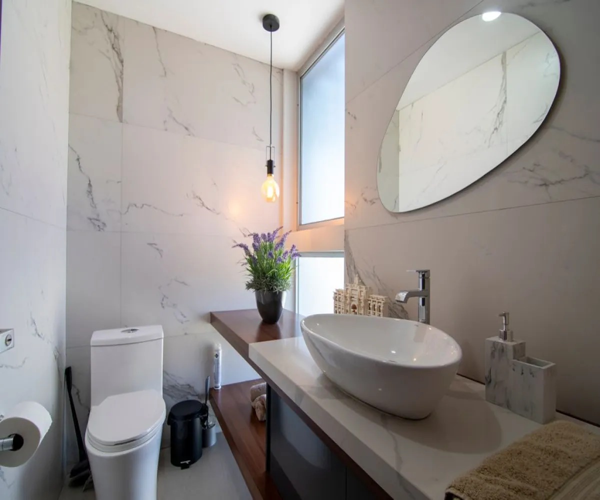 Casa En Venta,Jardines del Sol,Calle Cuitláhuac 4521, Zapopan, Jalisco 45050, 3 Habitaciones,4 Baños,Calle Cuitláhuac,1,pB8v3lx