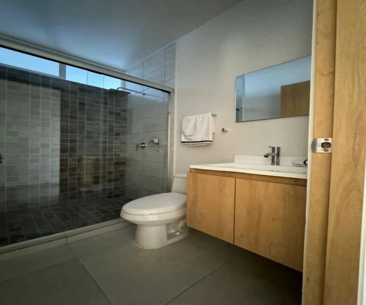 Departamento En Venta,La Tijera,Avenida Camino Real a Colima 2016, Tlajomulco de Zúñiga, Jalisco 45647, 2 Habitaciones,2 Baños,Avenida Camino Real a Colima,1,pbmVELQ