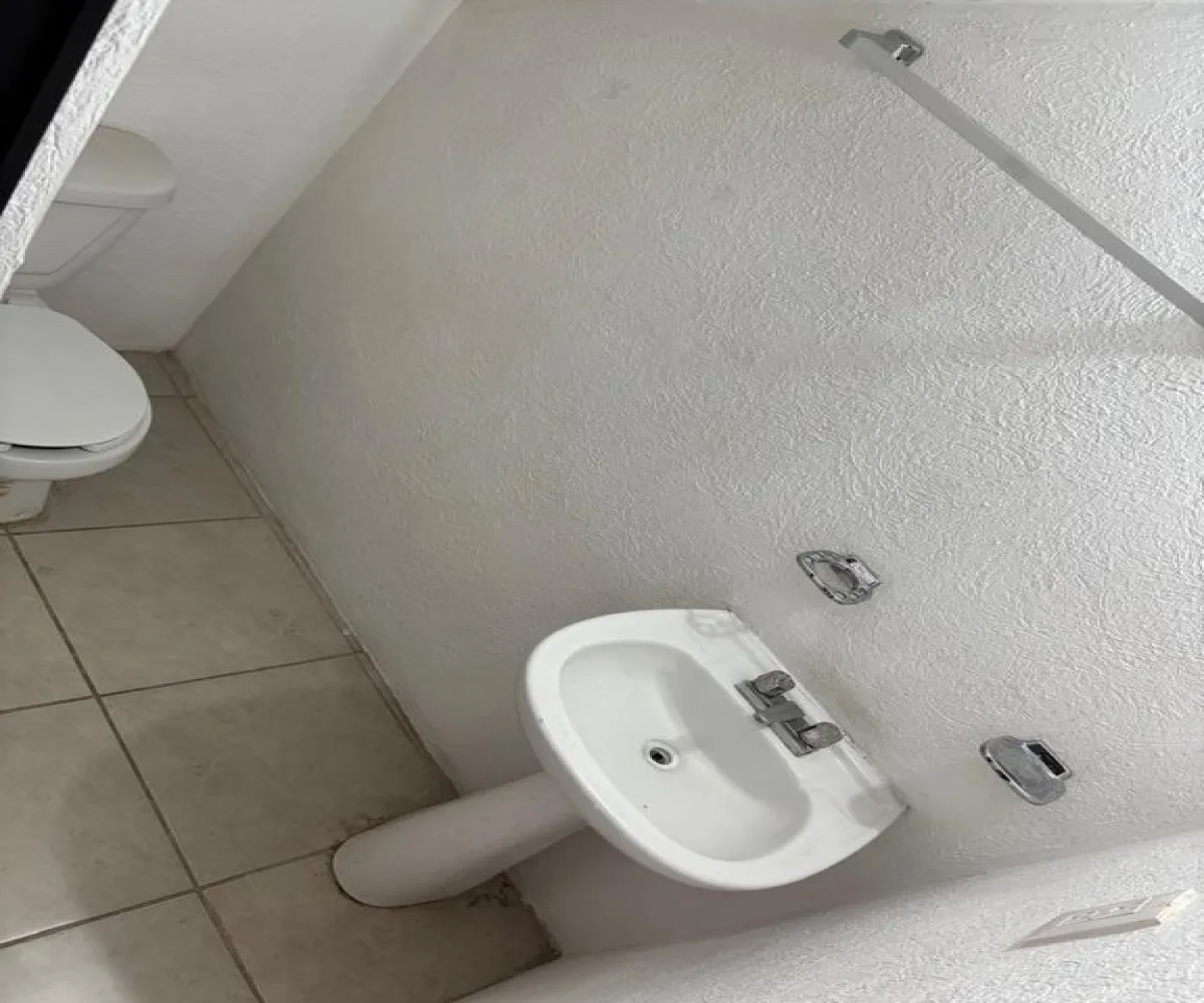 Casa En Venta,El Guaje,Avenida Vista Ote 1522, Tlajomulco de Zúñiga, Jalisco 45640, 3 Habitaciones,1 Baño,Avenida Vista Ote,2,purtSGw