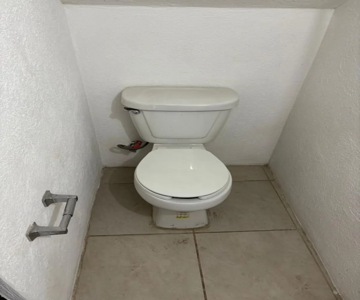 Casa En Venta,El Guaje,Avenida Vista Ote 1522, Tlajomulco de Zúñiga, Jalisco 45640, 3 Habitaciones,1 Baño,Avenida Vista Ote,2,purtSGw