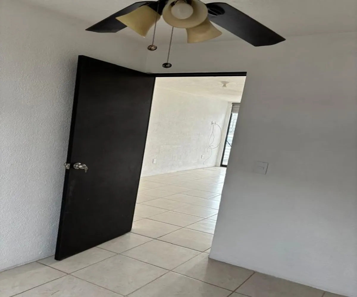 Casa En Venta,El Guaje,Avenida Vista Ote 1522, Tlajomulco de Zúñiga, Jalisco 45640, 3 Habitaciones,1 Baño,Avenida Vista Ote,2,purtSGw