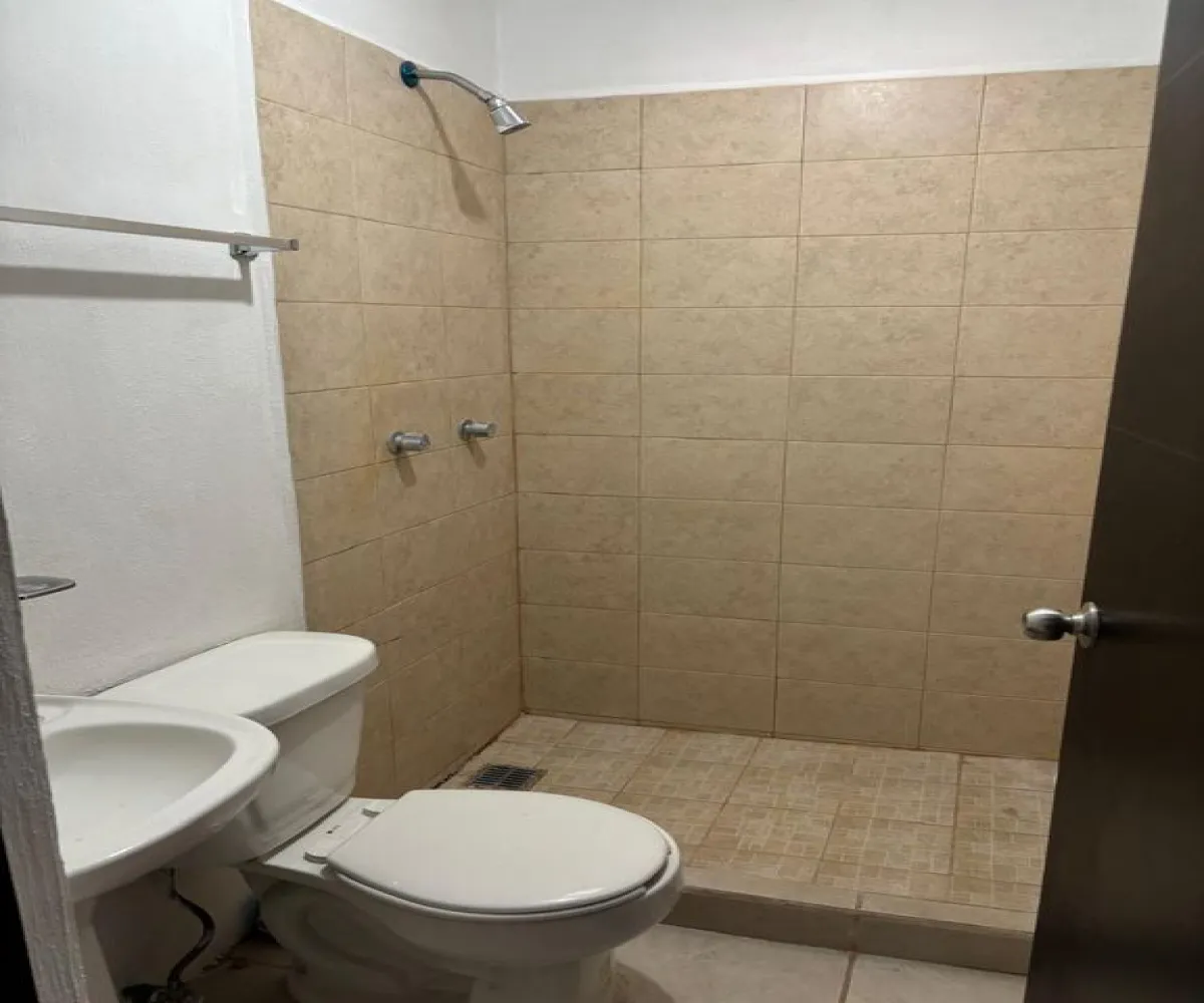 Casa En Venta,El Guaje,Avenida Vista Ote 1522, Tlajomulco de Zúñiga, Jalisco 45640, 3 Habitaciones,1 Baño,Avenida Vista Ote,2,purtSGw