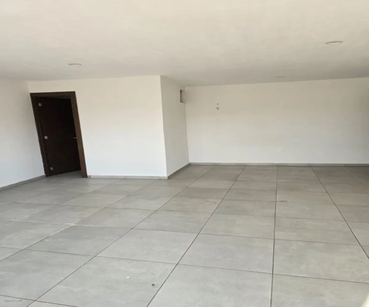 Bodega En Renta,Cuatro Caminos,Mario Navarro Franco 1601, Tepatitlán de Morelos, Jalisco 47656,2 Baños,Mario Navarro Franco,1,pgBWmMM