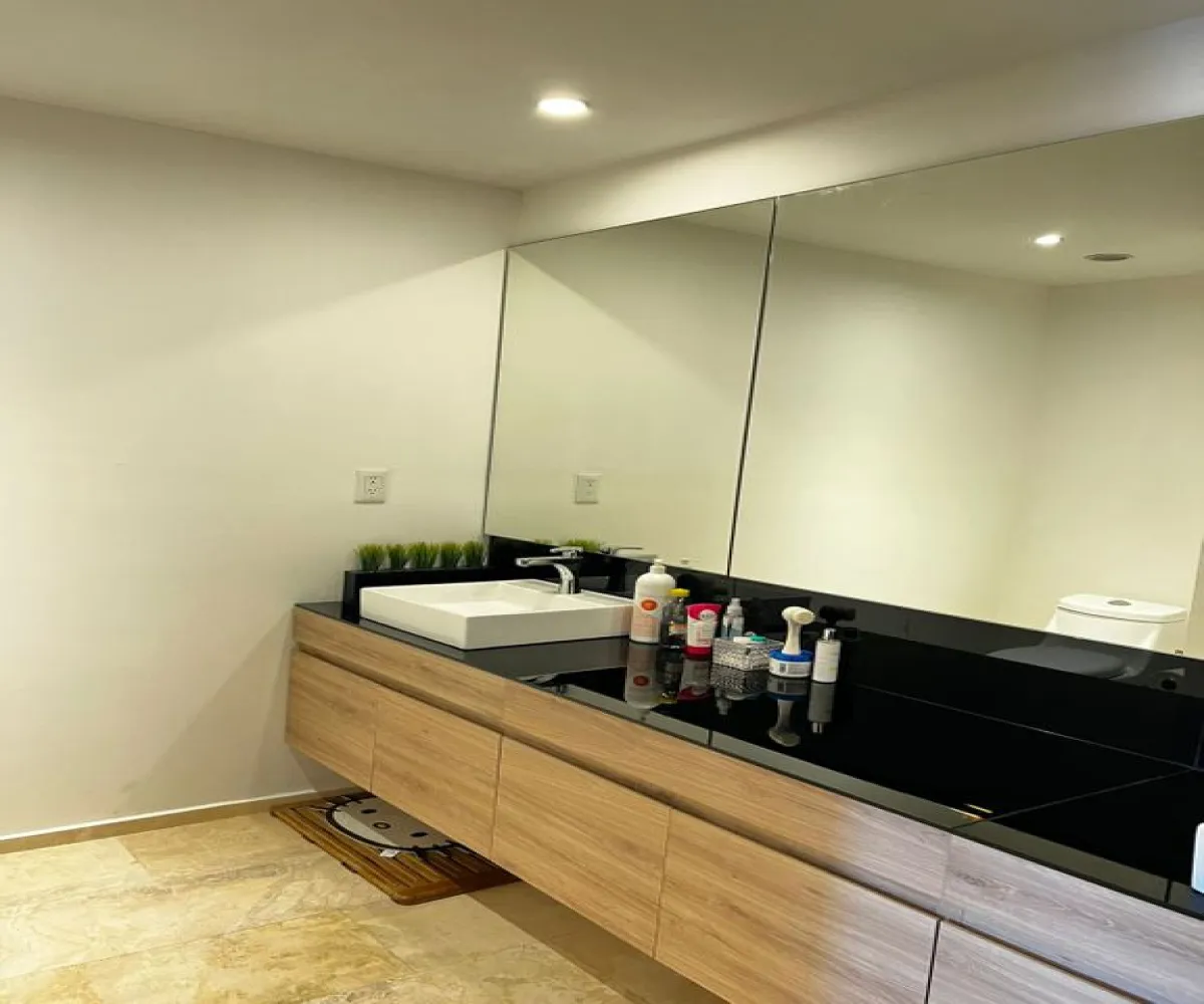 Departamento En Venta,Fracc Valle Real,Anillo Periférico Norte Manuel Gómez Morín 1066, Zapopan, Jalisco 45019, 3 Habitaciones,2 Baños,Anillo Periférico Norte Manuel Gómez Morín,1,pT6ZBaE