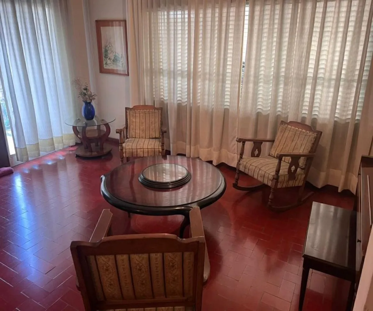 Casa En Venta,Vallarta,Benjamín Romero 18, Guadalajara, Jalisco 44690, 3 Habitaciones,2 Baños,Benjamín Romero,2,p5nhTVU