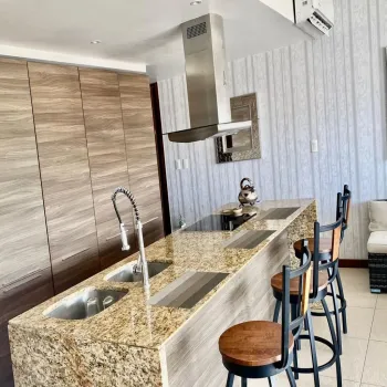 Departamento En Venta,Marina Vallarta,Avenida Paseo de la Marina S/N, Puerto Vallarta, Jalisco 48335, 2 Habitaciones,2 Baños,Avenida Paseo de la Marina,1,pNtFSbU
