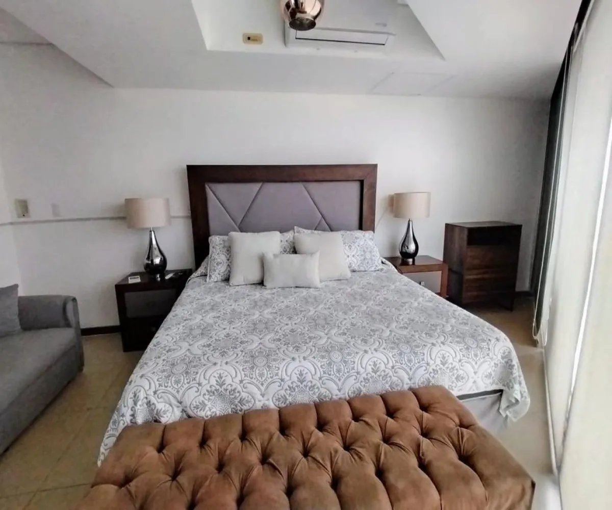 Departamento En Venta,Marina Vallarta,Avenida Paseo de la Marina S/N, Puerto Vallarta, Jalisco 48335, 2 Habitaciones,2 Baños,Avenida Paseo de la Marina,1,pNtFSbU