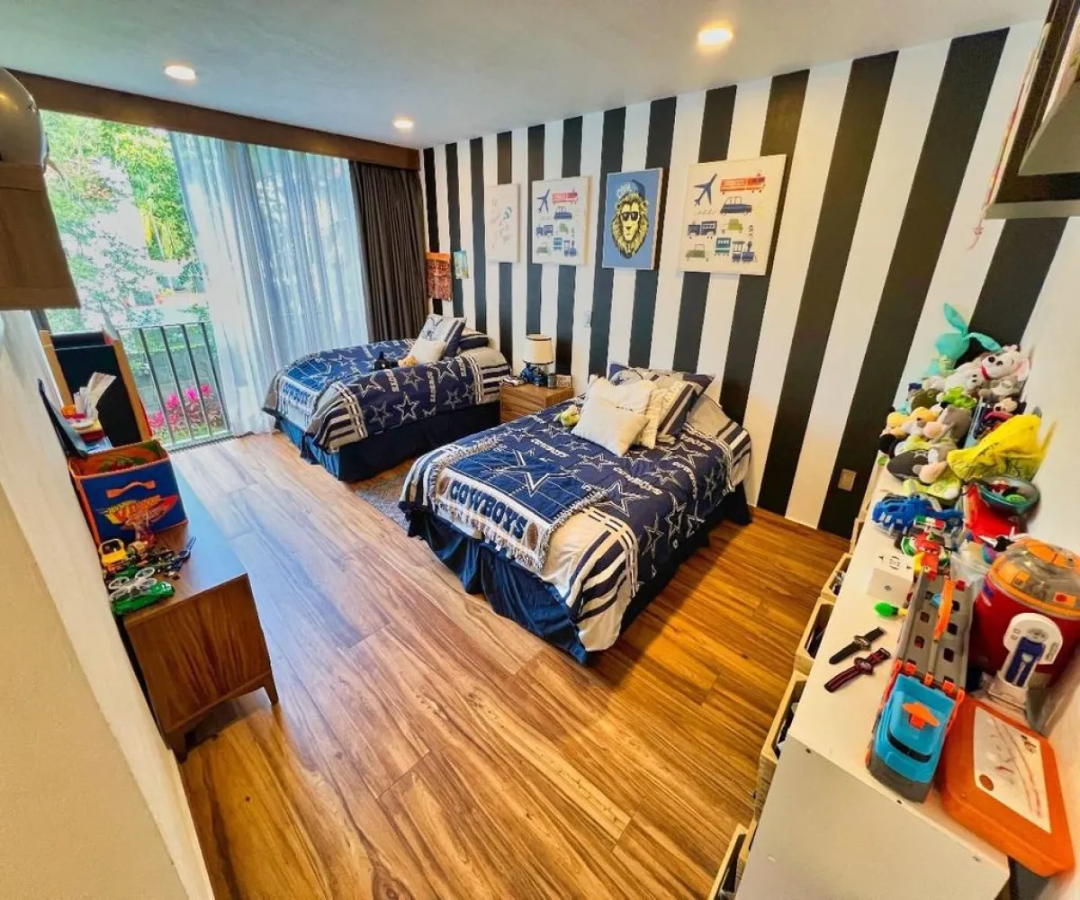 Casa En Venta,Valle Real,Paseo San Arturo S/N, Zapopan, Jalisco 45019, 4 Habitaciones,5 Baños,Paseo San Arturo,1,pMcIYrM