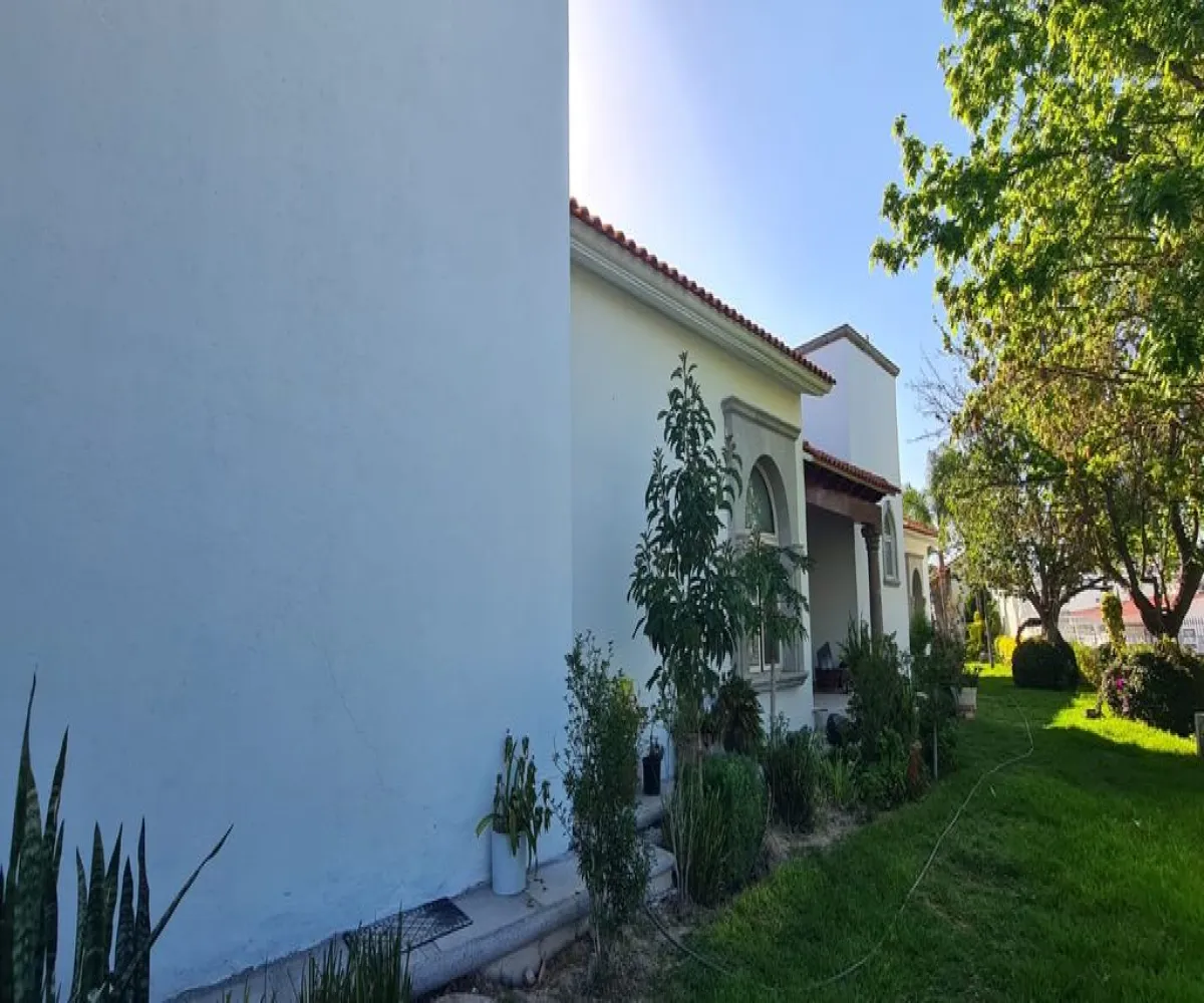 Casa En Venta,Villas del Mesón,Avenida la Rica 217, Querétaro, Querétaro 76226, 4 Habitaciones,5 Baños,Avenida la Rica,1,pfE6Pg0