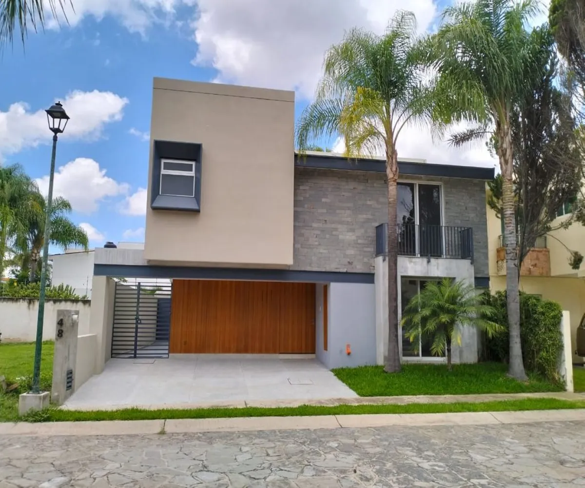 Casa En Venta,Jardín Real,Monarquia Sur 48, Zapopan, Jalisco 45136, 4 Habitaciones,4 Baños,Monarquia Sur,1,pmQA2WA