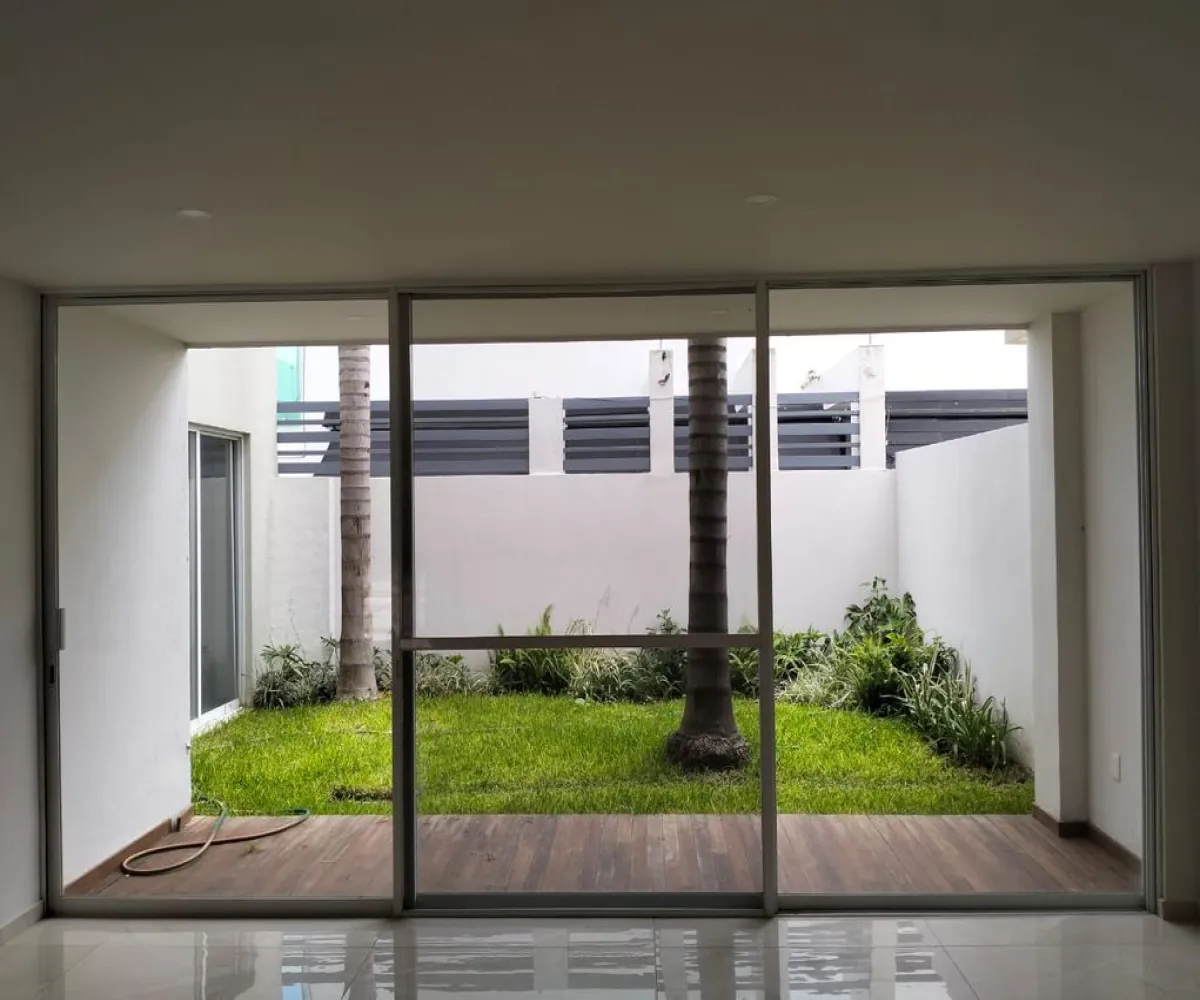 Casa En Venta,Jardín Real,Monarquia Sur 48, Zapopan, Jalisco 45136, 4 Habitaciones,4 Baños,Monarquia Sur,1,pmQA2WA