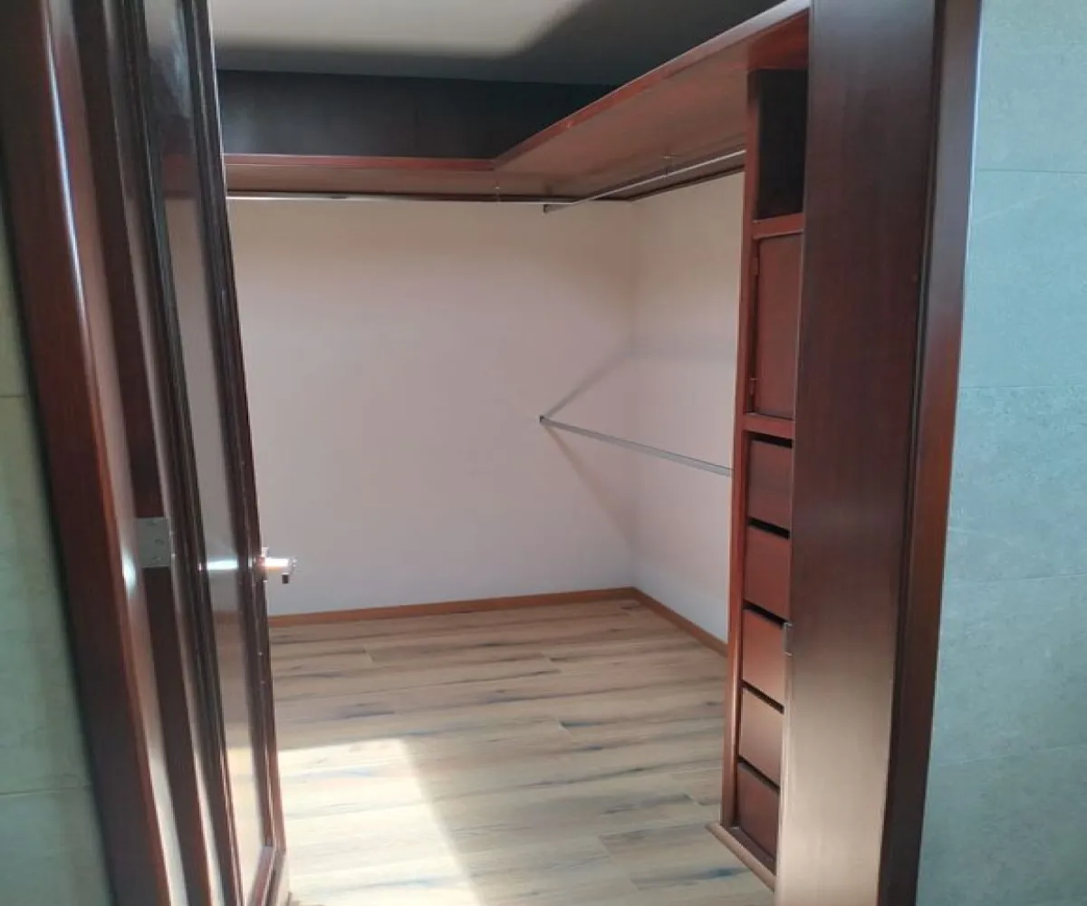 Casa En Venta,Jardín Real,Monarquia Sur 48, Zapopan, Jalisco 45136, 4 Habitaciones,4 Baños,Monarquia Sur,1,pmQA2WA