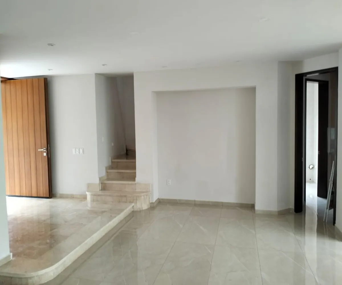 Casa En Venta,Jardín Real,Monarquia Sur 48, Zapopan, Jalisco 45136, 4 Habitaciones,4 Baños,Monarquia Sur,1,pmQA2WA