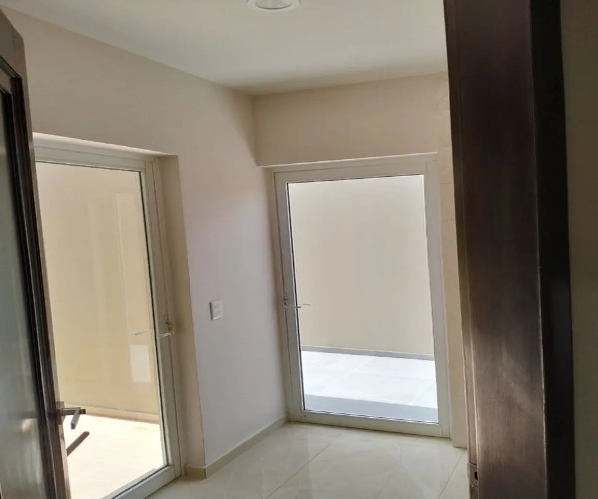 Casa En Venta,Jardín Real,Monarquia Sur 48, Zapopan, Jalisco 45136, 4 Habitaciones,4 Baños,Monarquia Sur,1,pmQA2WA