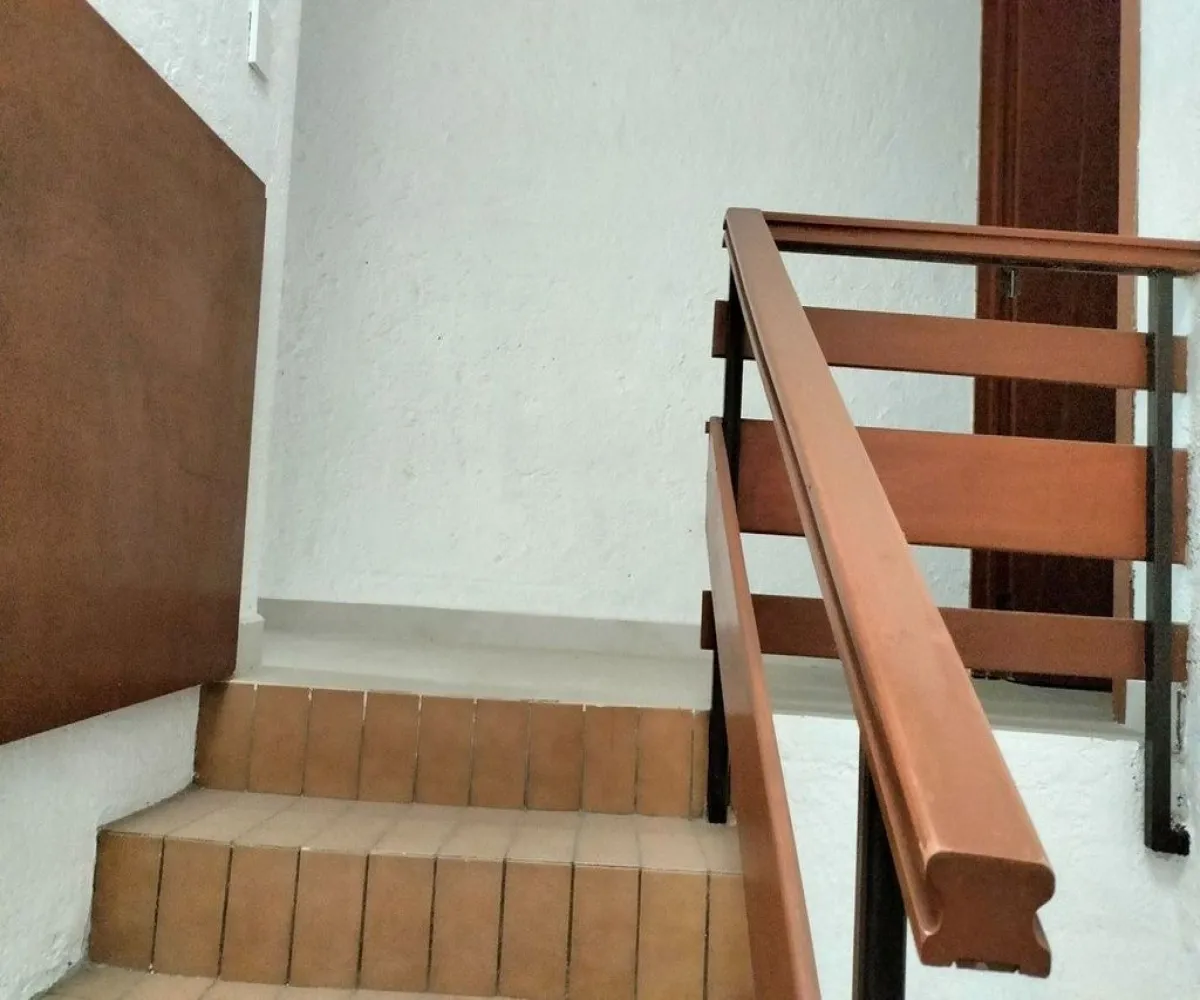 Casa En Venta,Paseos del Sol,Calle Jorge Bravo 1571, Zapopan, Jalisco 45079, 2 Habitaciones,2 Baños,Calle Jorge Bravo,1,pp7WtPH