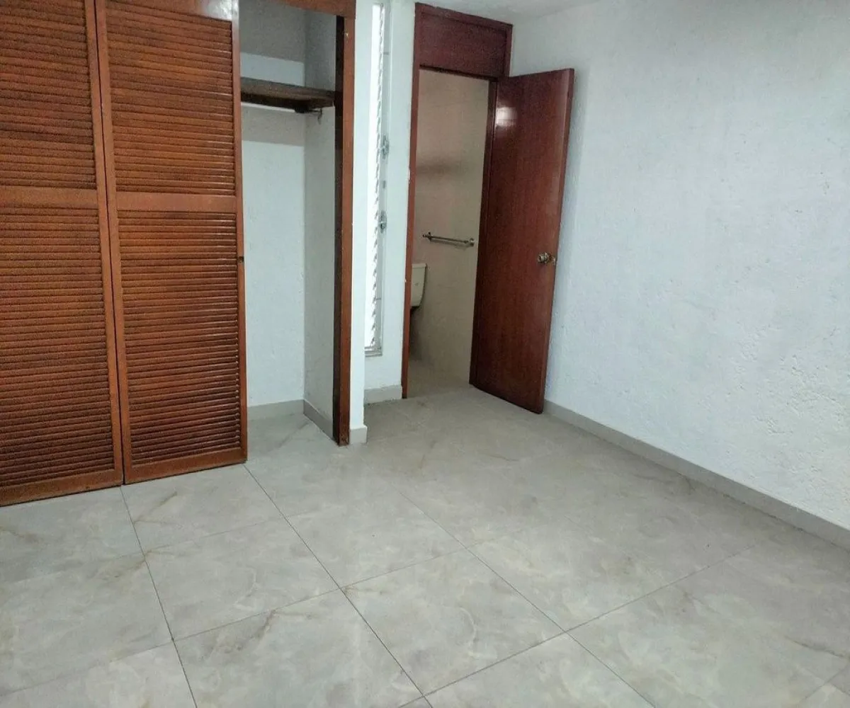 Casa En Venta,Paseos del Sol,Calle Jorge Bravo 1571, Zapopan, Jalisco 45079, 2 Habitaciones,2 Baños,Calle Jorge Bravo,1,pp7WtPH