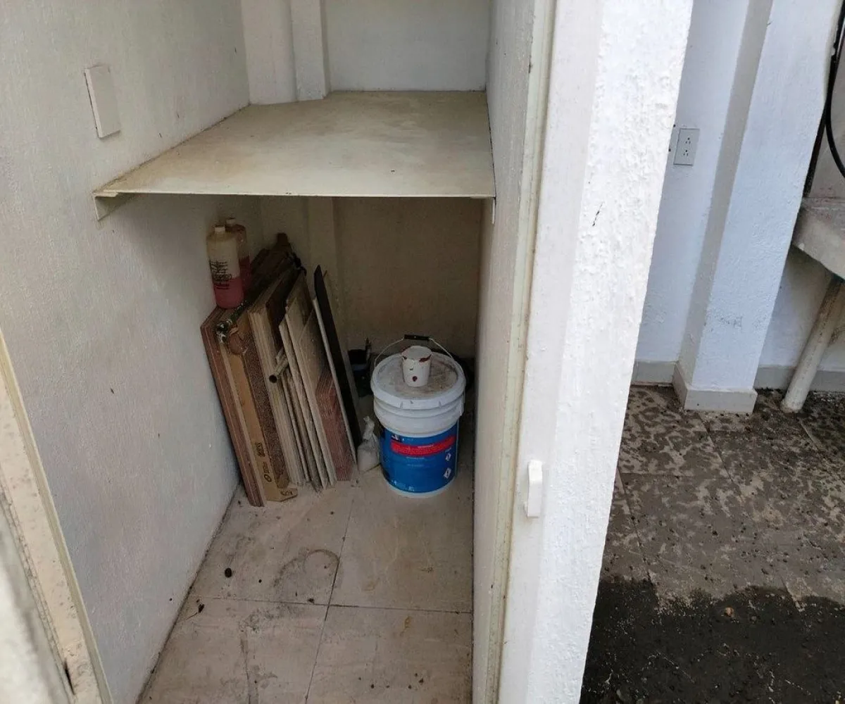 Casa En Venta,Paseos del Sol,Calle Jorge Bravo 1571, Zapopan, Jalisco 45079, 2 Habitaciones,2 Baños,Calle Jorge Bravo,1,pp7WtPH