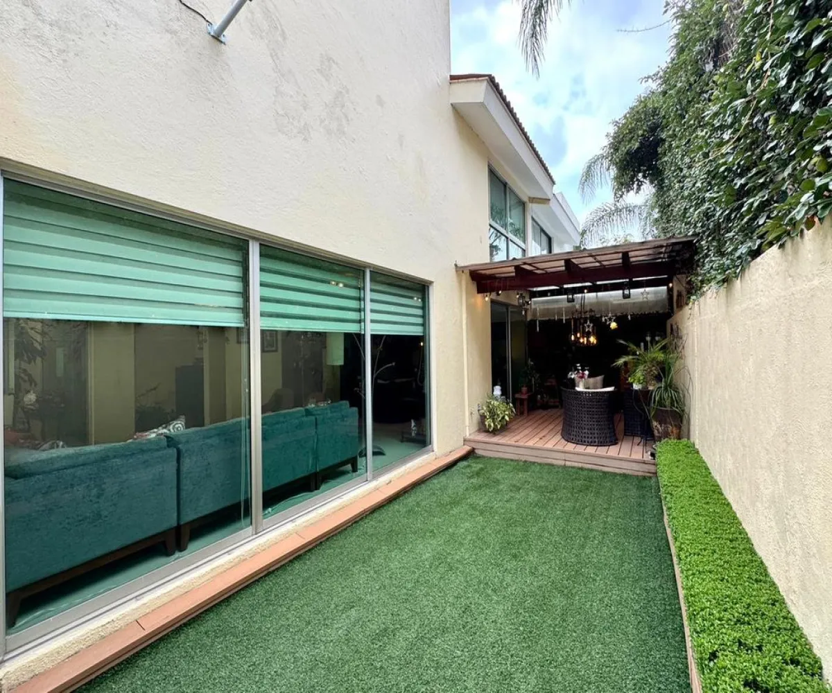 Casa En Venta,Bugambilias,Avenida Lorenzo Barcelata 510, Zapopan, Jalisco 45237, 4 Habitaciones,4 Baños,Avenida Lorenzo Barcelata,2,pdPBYi0