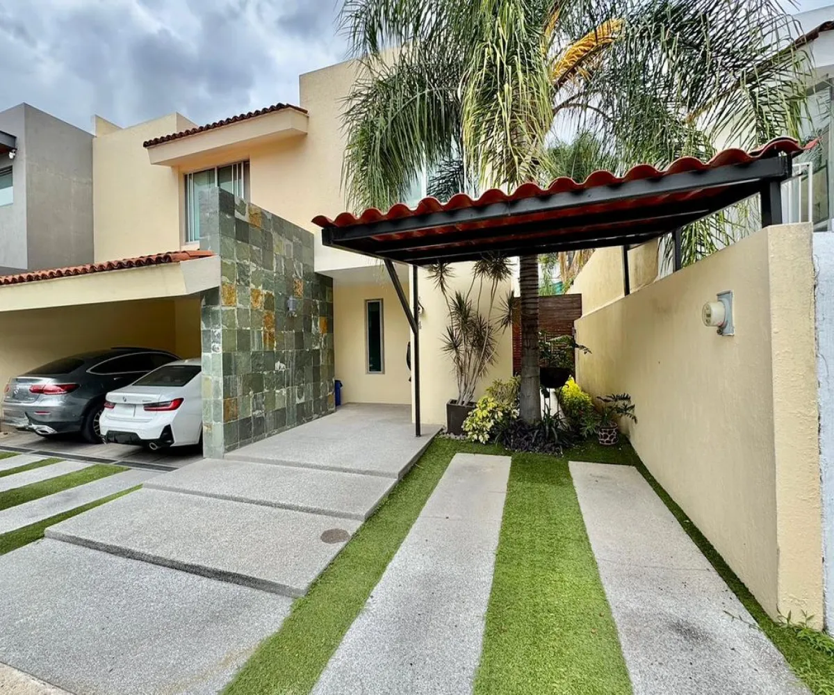 Casa En Venta,Bugambilias,Avenida Lorenzo Barcelata 510, Zapopan, Jalisco 45237, 4 Habitaciones,4 Baños,Avenida Lorenzo Barcelata,2,pdPBYi0