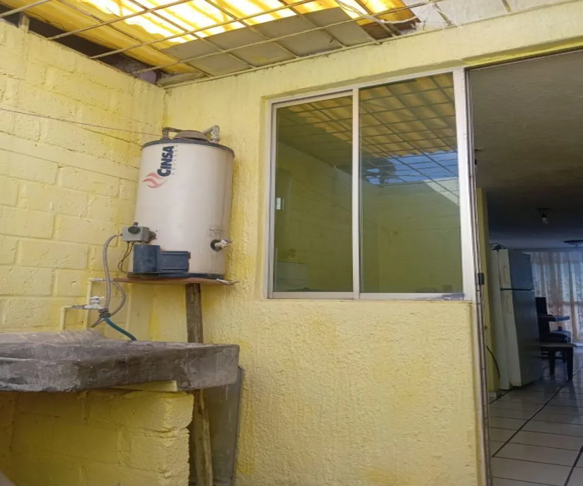 Casa En Venta,Loma de San Mateo 72, Tlajomulco de Zúñiga, Jalisco 45650, 2 Habitaciones,1 Baño,Loma de San Mateo,1,pbILsqz