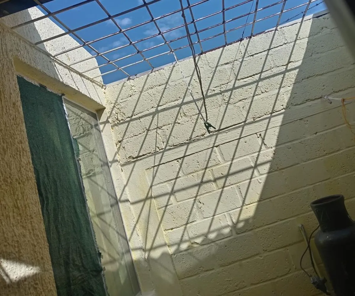 Casa En Venta,Loma de San Mateo 72, Tlajomulco de Zúñiga, Jalisco 45650, 2 Habitaciones,1 Baño,Loma de San Mateo,1,pbILsqz