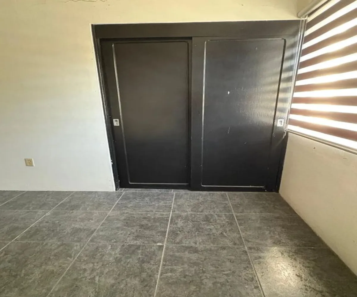 Casa En Venta,Arcos,Calle José Guadalupe Montenegro 2373, Guadalajara, Jalisco 44140, 4 Habitaciones,3 Baños,Calle José Guadalupe Montenegro,2,pVUWtzp