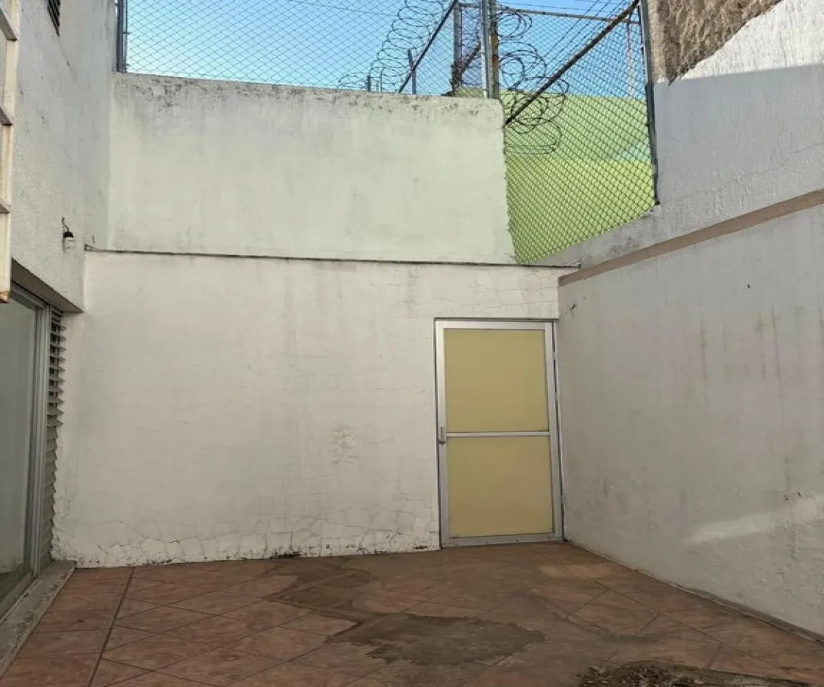 Casa En Venta,Arcos,Calle José Guadalupe Montenegro 2373, Guadalajara, Jalisco 44140, 4 Habitaciones,3 Baños,Calle José Guadalupe Montenegro,2,pVUWtzp