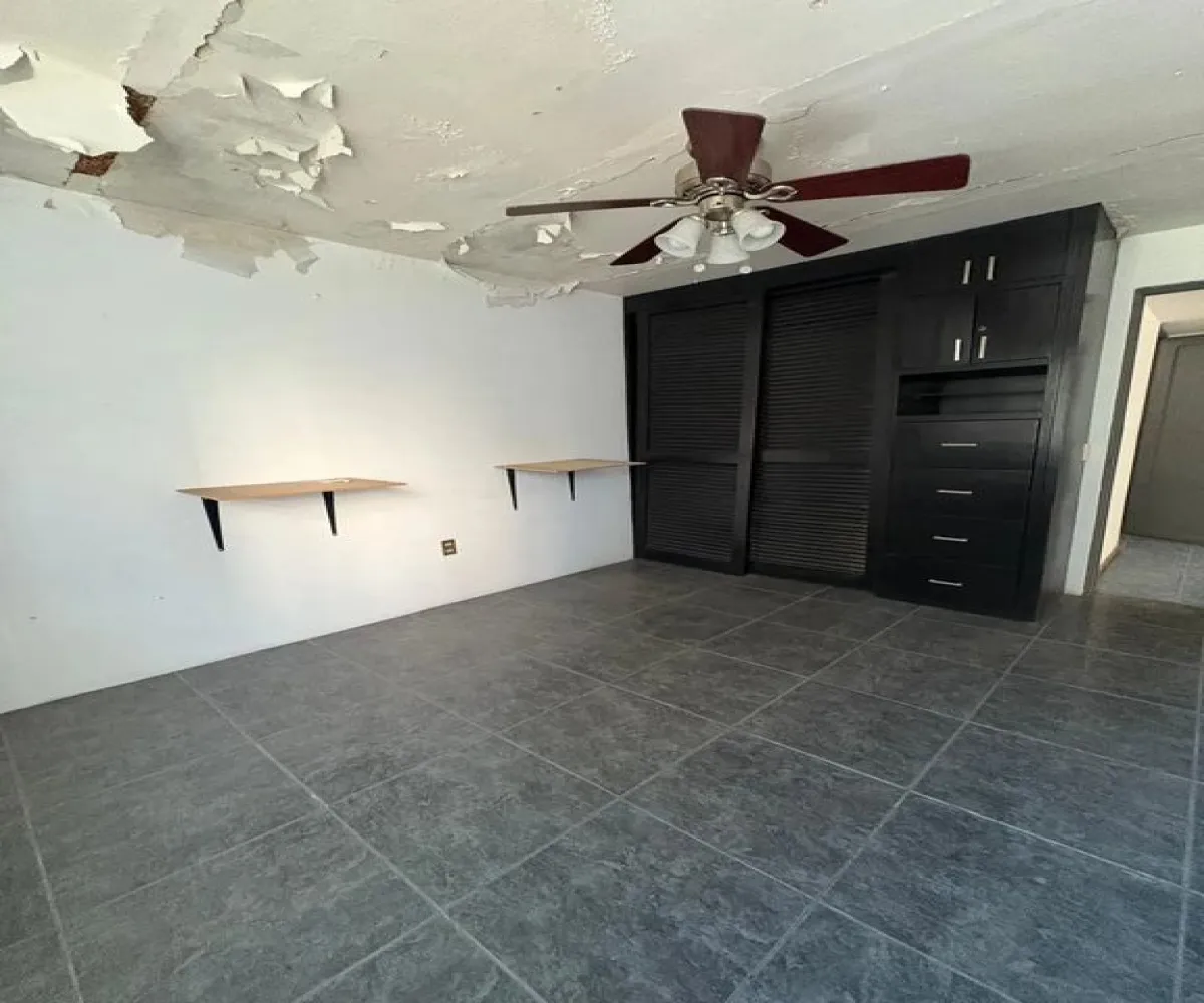 Casa En Venta,Arcos,Calle José Guadalupe Montenegro 2373, Guadalajara, Jalisco 44140, 4 Habitaciones,3 Baños,Calle José Guadalupe Montenegro,2,pVUWtzp