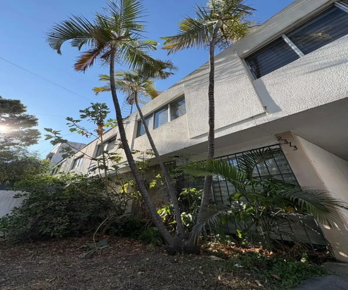 Casa En Venta,Arcos,Calle José Guadalupe Montenegro 2373, Guadalajara, Jalisco 44140, 4 Habitaciones,3 Baños,Calle José Guadalupe Montenegro,2,pVUWtzp