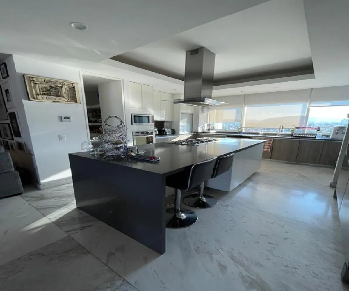 Departamento En Renta,Las Cumbres,Central 1351, Zapopan, Jalisco 45110, 2 Habitaciones,3 Baños,Central,1,pVPUrWZ