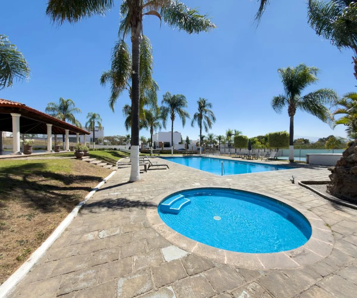 Casa En Venta,Paseo de Las Aves y Jardines de San Sebastián,Rinconada Santa Anita S/N, Tlajomulco de Zúñiga, Jalisco 45650, 1 Cuarto,1 Baño,Rinconada Santa Anita,1,pQ6ZyVZ