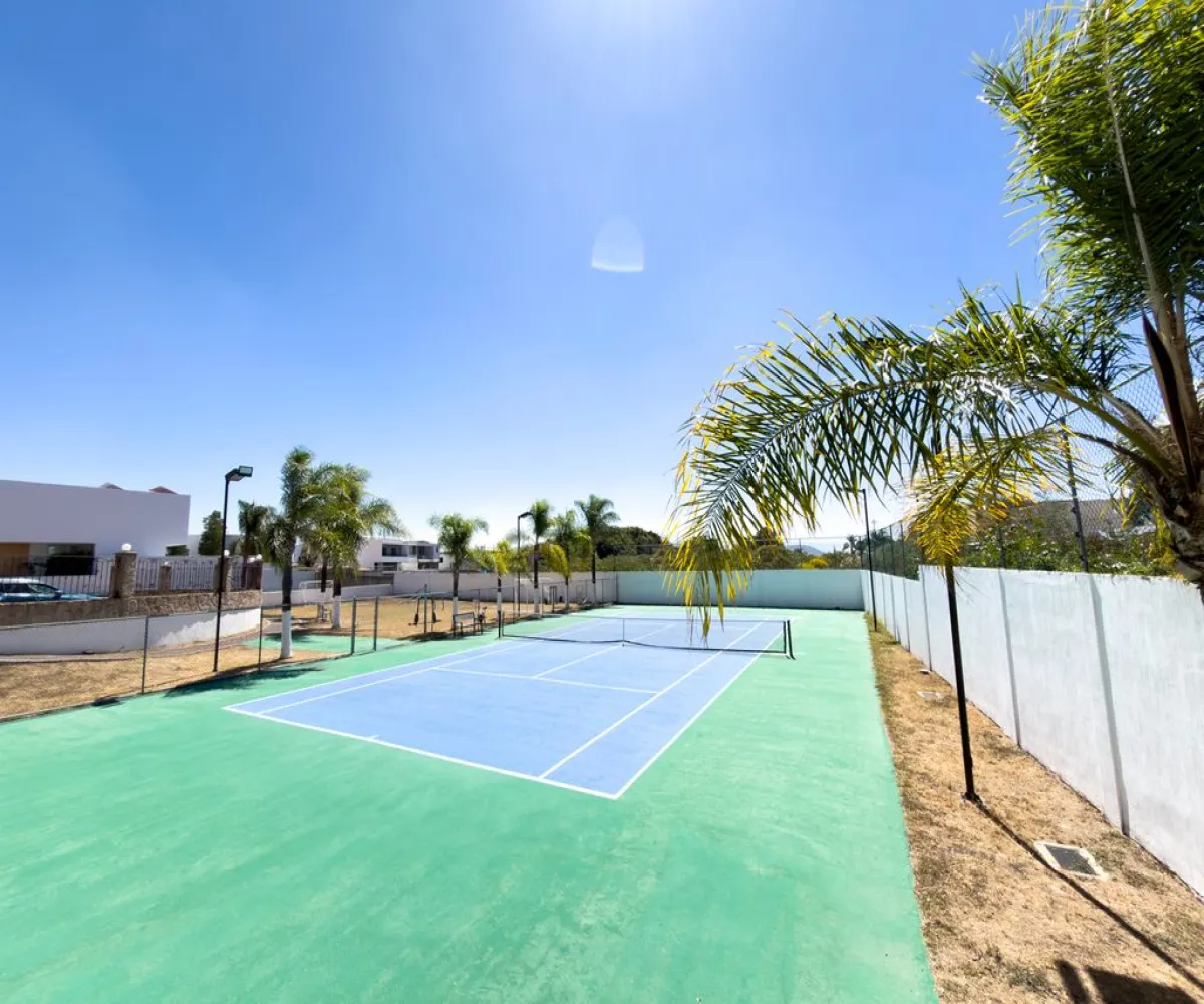 Casa En Venta,Paseo de Las Aves y Jardines de San Sebastián,Rinconada Santa Anita S/N, Tlajomulco de Zúñiga, Jalisco 45650, 1 Cuarto,1 Baño,Rinconada Santa Anita,1,pQ6ZyVZ