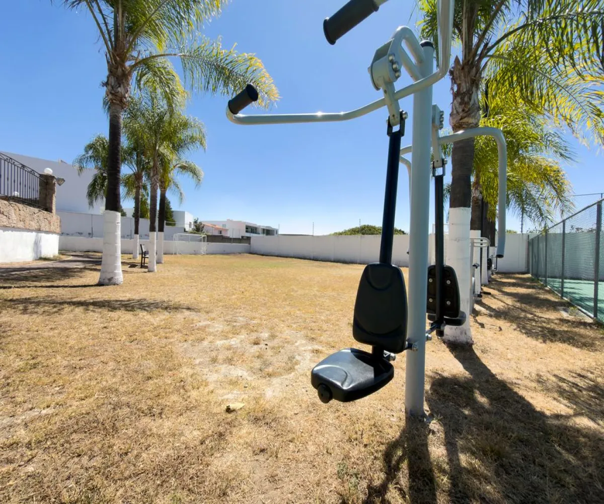 Casa En Venta,Paseo de Las Aves y Jardines de San Sebastián,Rinconada Santa Anita S/N, Tlajomulco de Zúñiga, Jalisco 45650, 1 Cuarto,1 Baño,Rinconada Santa Anita,1,pQ6ZyVZ