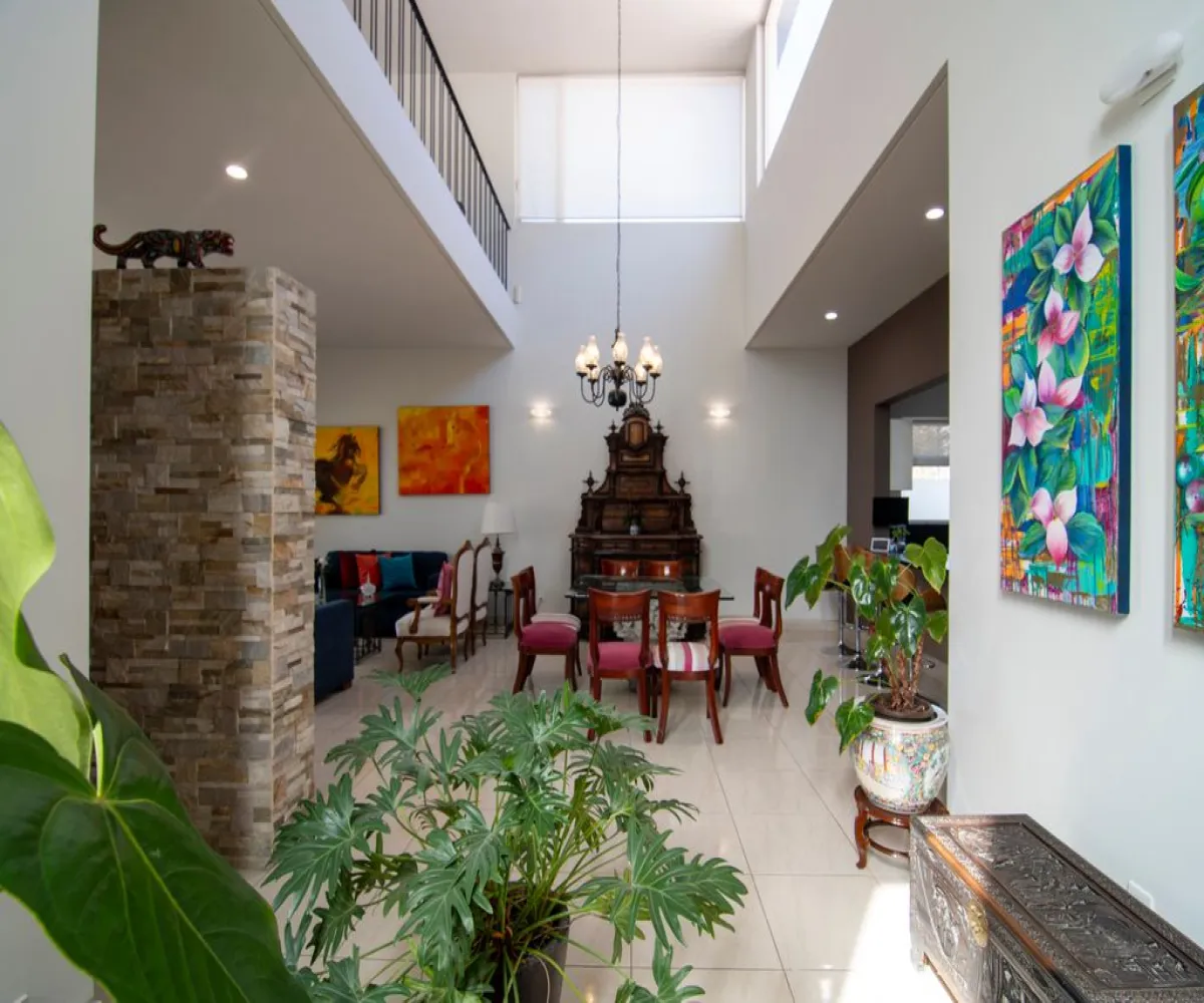 Casa En Venta,Paseo de Las Aves y Jardines de San Sebastián,Rinconada Santa Anita S/N, Tlajomulco de Zúñiga, Jalisco 45650, 1 Cuarto,1 Baño,Rinconada Santa Anita,1,pQ6ZyVZ