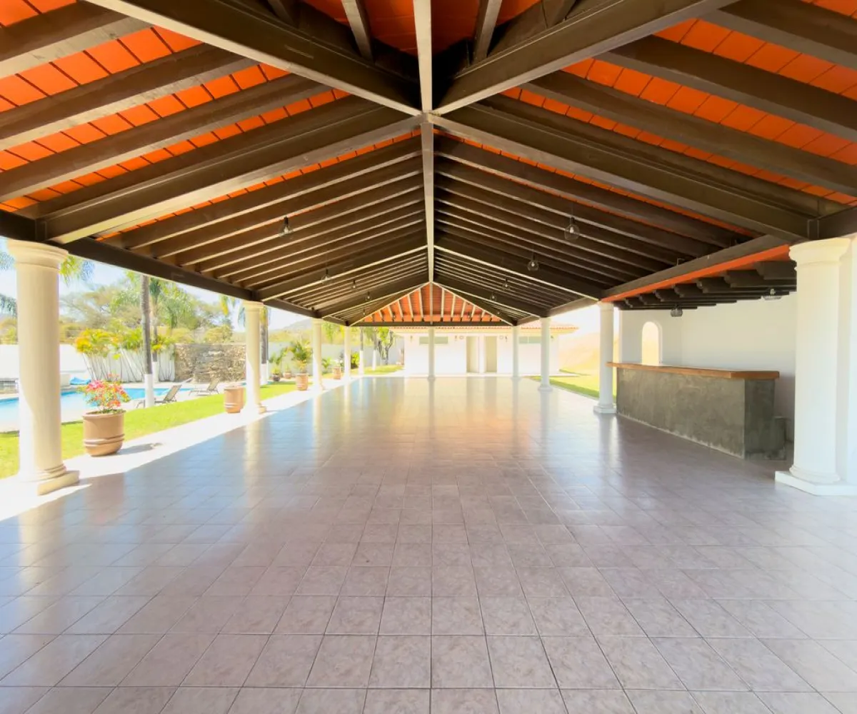 Casa En Venta,Paseo de Las Aves y Jardines de San Sebastián,Rinconada Santa Anita S/N, Tlajomulco de Zúñiga, Jalisco 45650, 1 Cuarto,1 Baño,Rinconada Santa Anita,1,pQ6ZyVZ