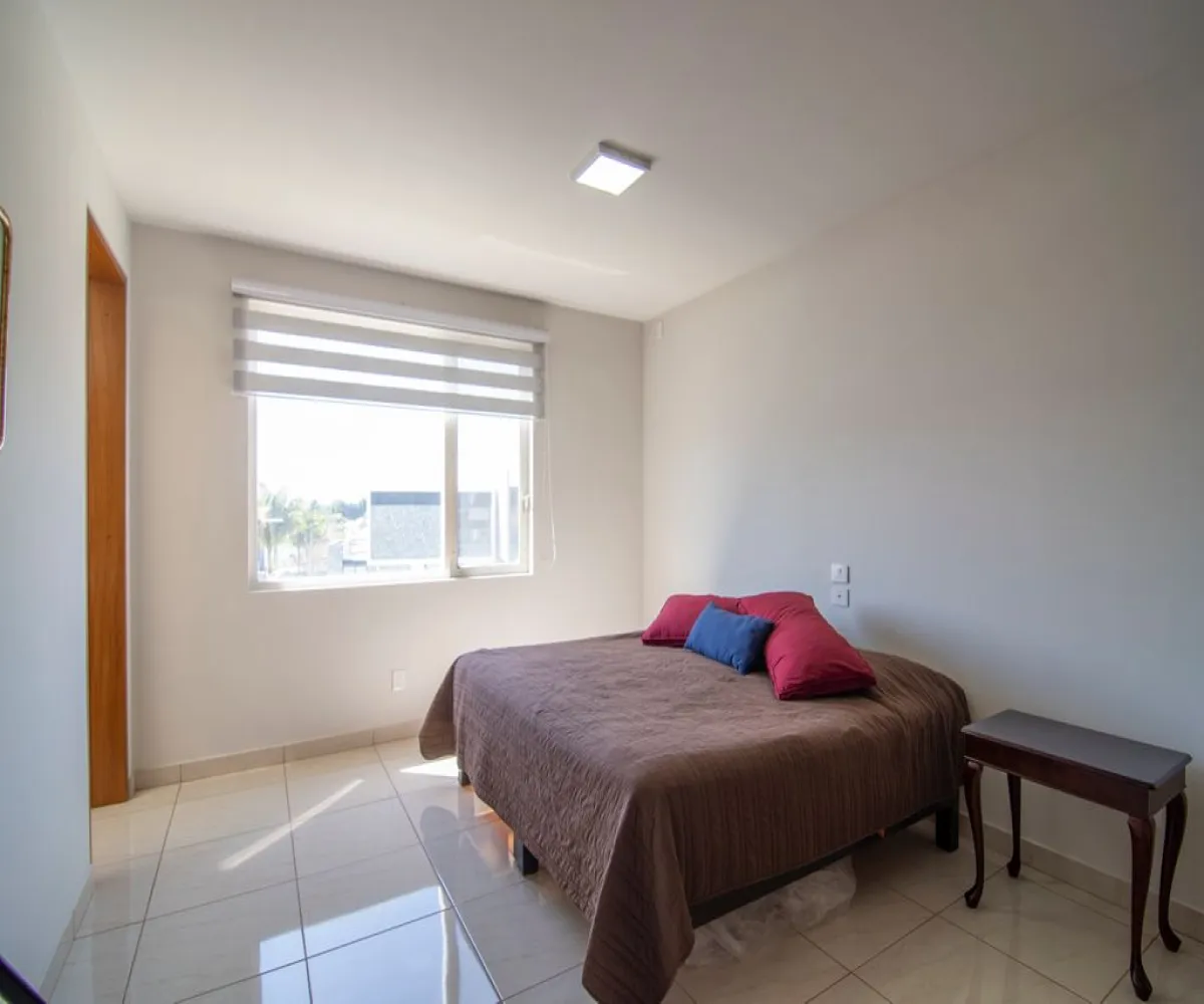 Casa En Venta,Paseo de Las Aves y Jardines de San Sebastián,Rinconada Santa Anita S/N, Tlajomulco de Zúñiga, Jalisco 45650, 1 Cuarto,1 Baño,Rinconada Santa Anita,1,pQ6ZyVZ