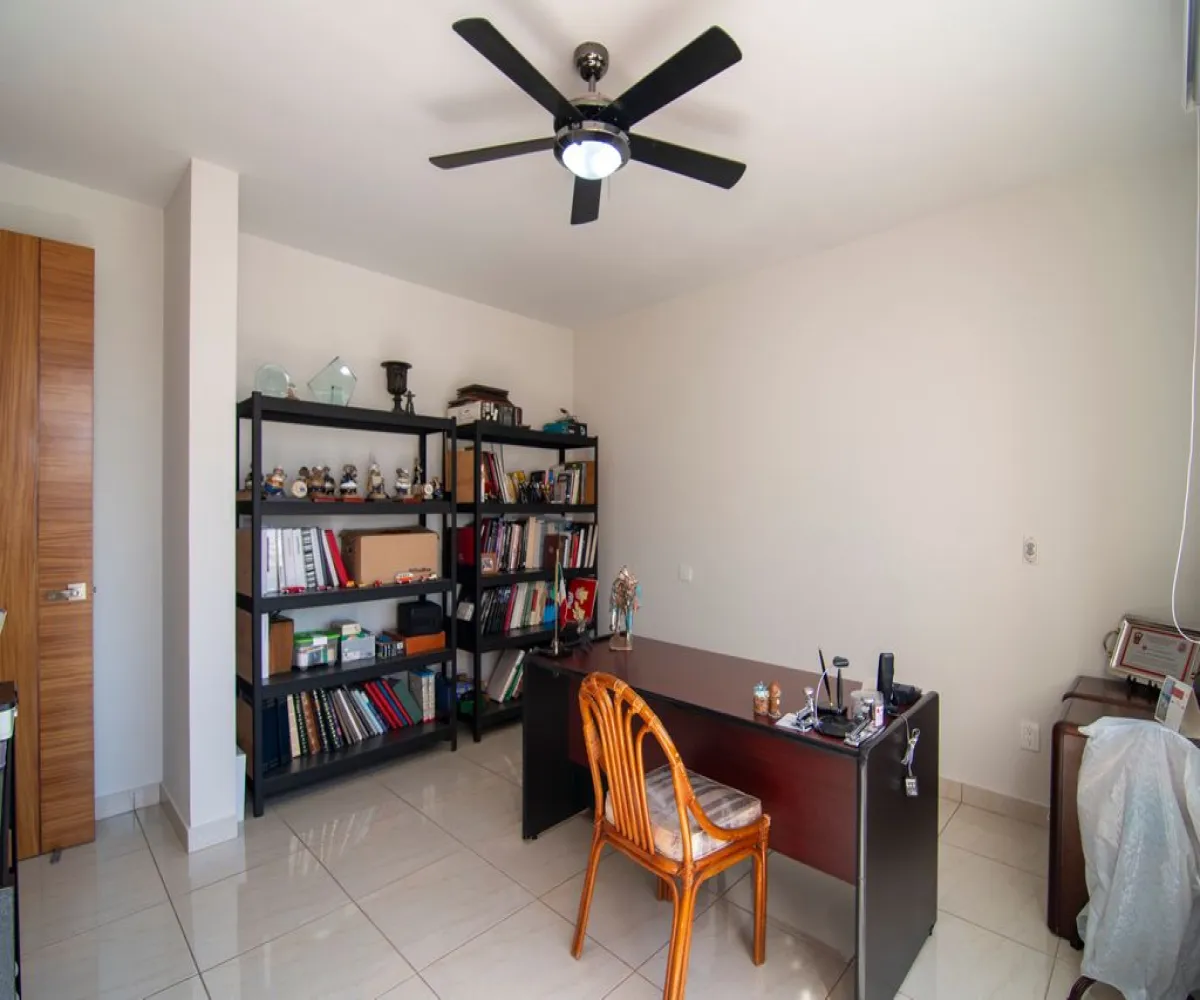Casa En Venta,Paseo de Las Aves y Jardines de San Sebastián,Rinconada Santa Anita S/N, Tlajomulco de Zúñiga, Jalisco 45650, 1 Cuarto,1 Baño,Rinconada Santa Anita,1,pQ6ZyVZ