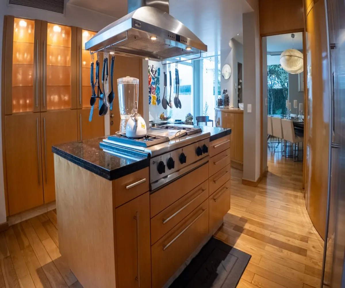 Casa En Renta,Valle Real,Paseo San Arturo Poniente 101, Zapopan, Jalisco 45019, 4 Habitaciones,4 Baños,Paseo San Arturo Poniente,1,phwEpgX