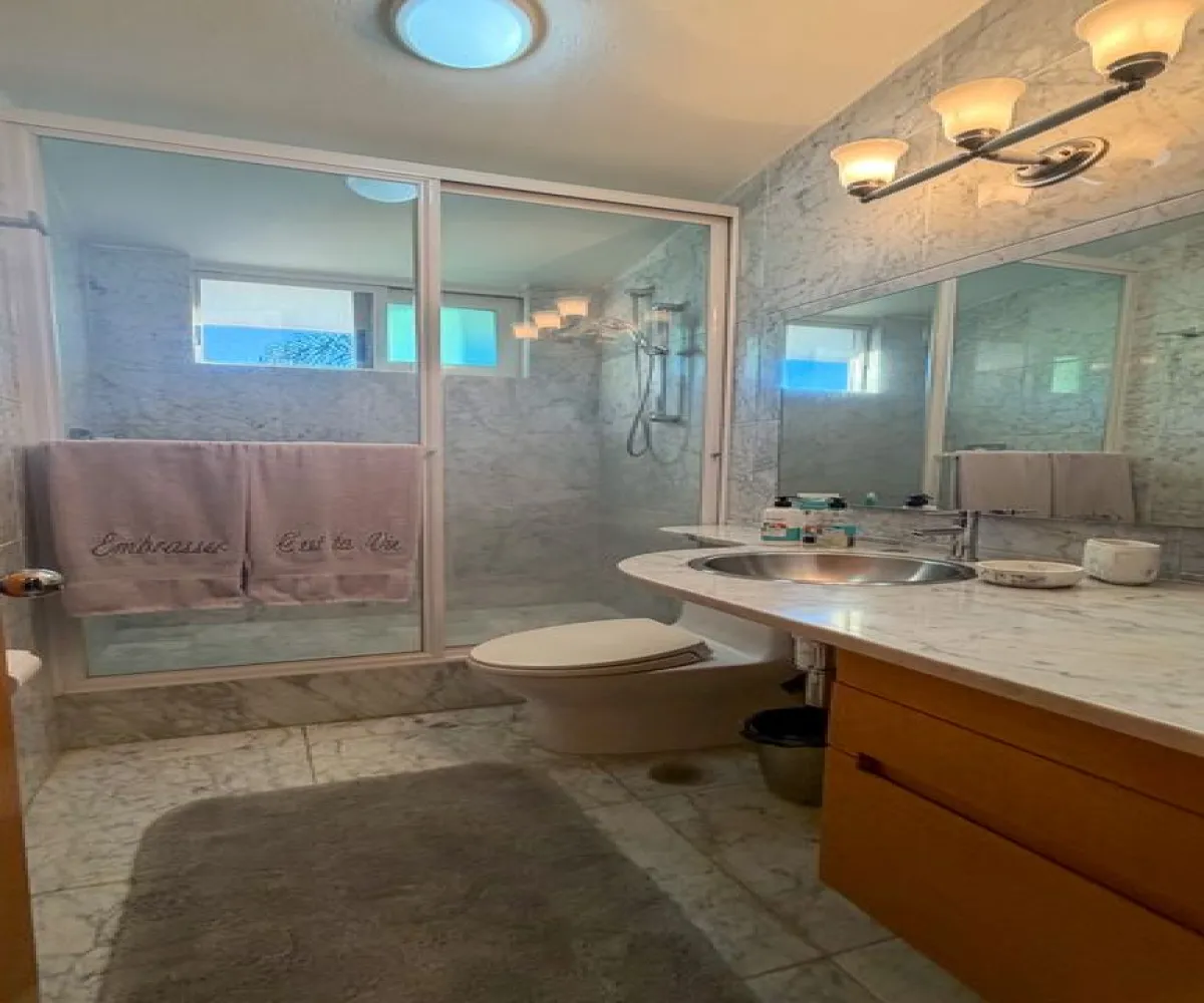 Casa En Renta,Valle Real,Paseo San Arturo Poniente 101, Zapopan, Jalisco 45019, 4 Habitaciones,4 Baños,Paseo San Arturo Poniente,1,phwEpgX