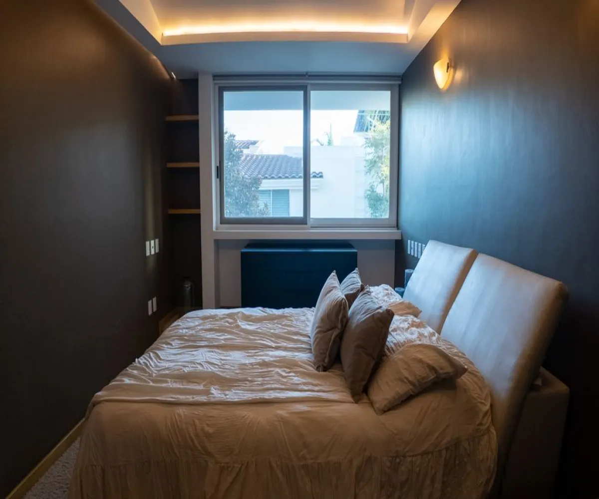 Casa En Renta,Valle Real,Paseo San Arturo Poniente 101, Zapopan, Jalisco 45019, 4 Habitaciones,4 Baños,Paseo San Arturo Poniente,1,phwEpgX