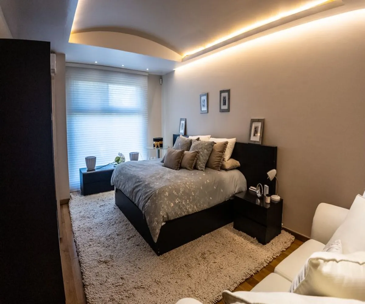 Casa En Renta,Valle Real,Paseo San Arturo Poniente 101, Zapopan, Jalisco 45019, 4 Habitaciones,4 Baños,Paseo San Arturo Poniente,1,phwEpgX