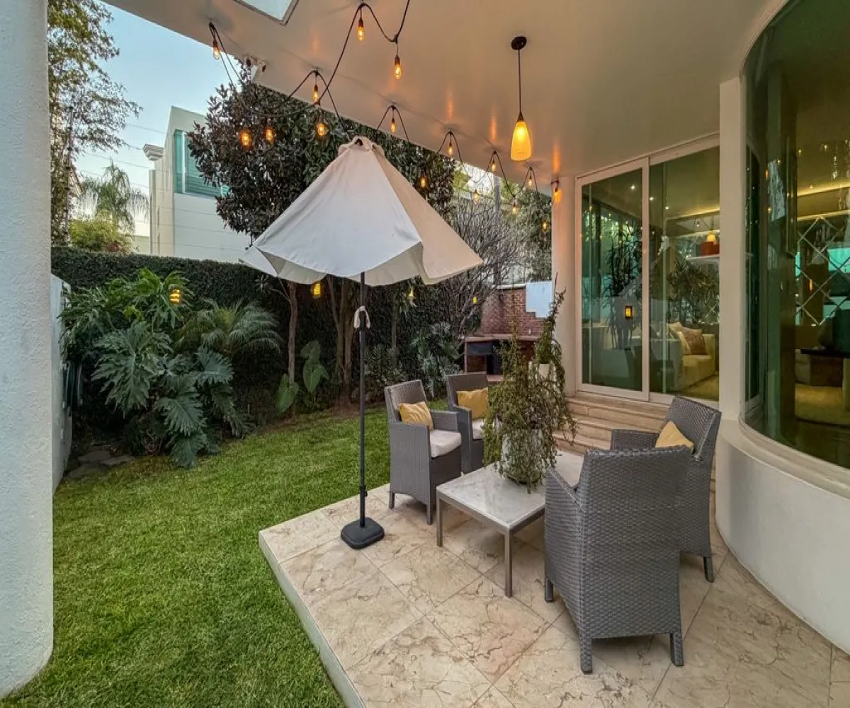 Casa En Renta,Valle Real,Paseo San Arturo Poniente 101, Zapopan, Jalisco 45019, 4 Habitaciones,4 Baños,Paseo San Arturo Poniente,1,phwEpgX