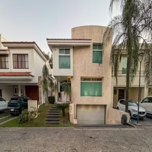 Casa En Renta,Valle Real,Paseo San Arturo Poniente 101, Zapopan, Jalisco 45019, 4 Habitaciones,4 Baños,Paseo San Arturo Poniente,1,phwEpgX