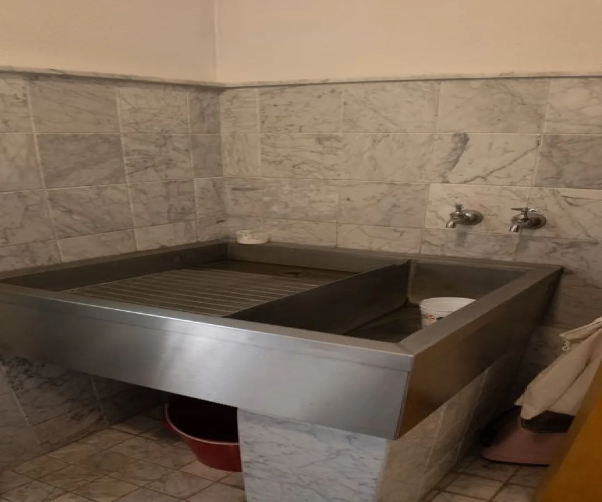 Casa En Renta,Valle Real,Paseo San Arturo Poniente 101, Zapopan, Jalisco 45019, 4 Habitaciones,4 Baños,Paseo San Arturo Poniente,1,phwEpgX