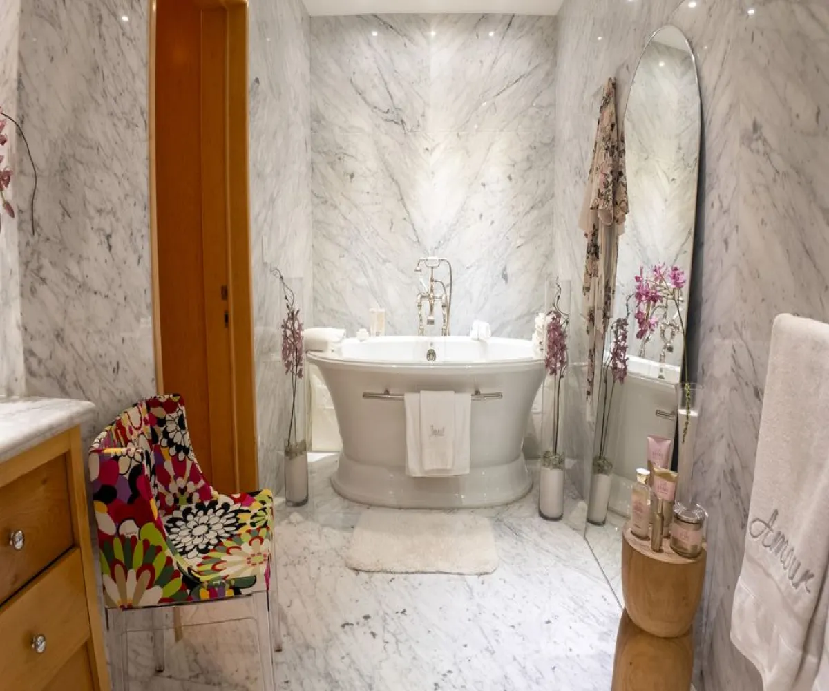 Casa En Renta,Valle Real,Paseo San Arturo Poniente 101, Zapopan, Jalisco 45019, 4 Habitaciones,4 Baños,Paseo San Arturo Poniente,1,phwEpgX