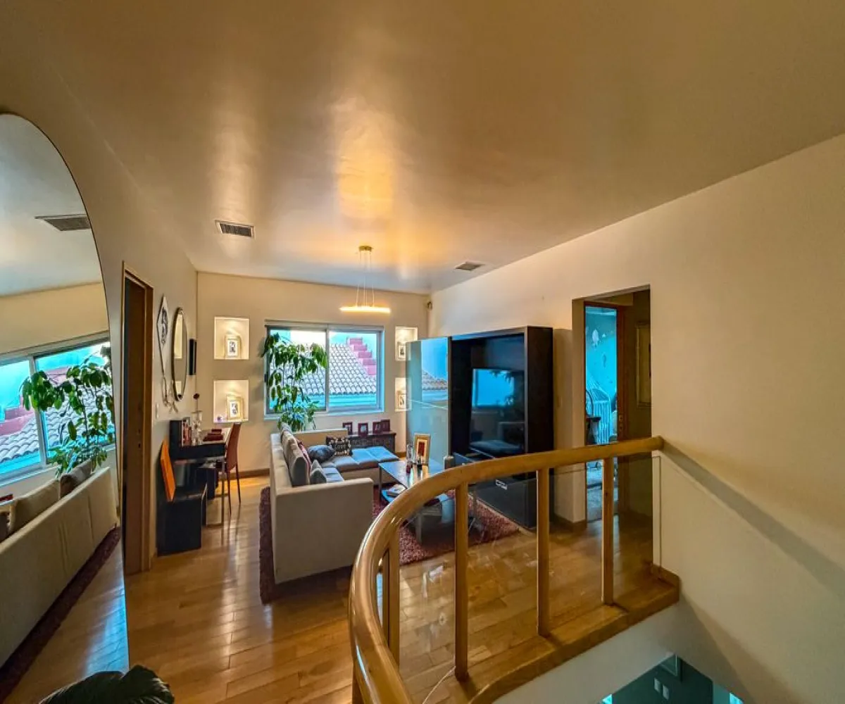 Casa En Renta,Valle Real,Paseo San Arturo Poniente 101, Zapopan, Jalisco 45019, 4 Habitaciones,4 Baños,Paseo San Arturo Poniente,1,phwEpgX