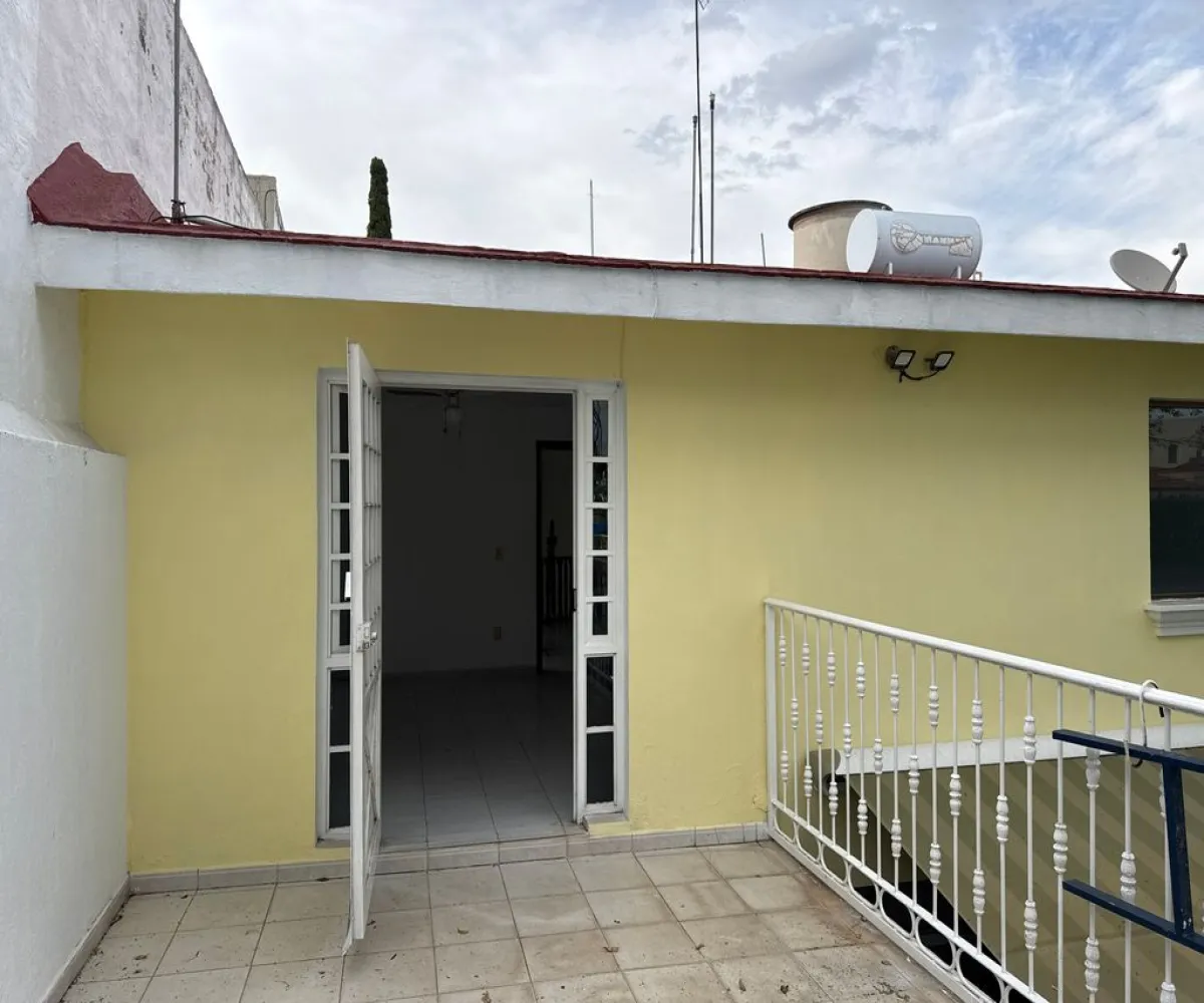 Casa En Renta,Bugambilias,Remanso de Los Girasoles 2469, Zapopan, Jalisco 45237, 3 Habitaciones,2 Baños,Remanso de Los Girasoles,2,p9nlK3h